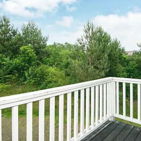 Hébergement de vacances 8 Person In *